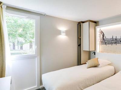 Brit Hotel Caen Nord - Mémorial