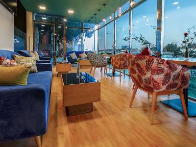 Phoenicia Tower Hotel