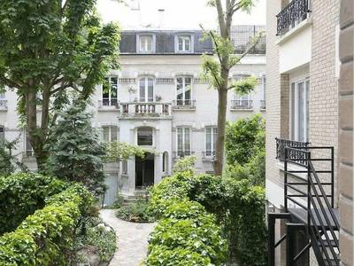 Hotel Montparnasse Alesia