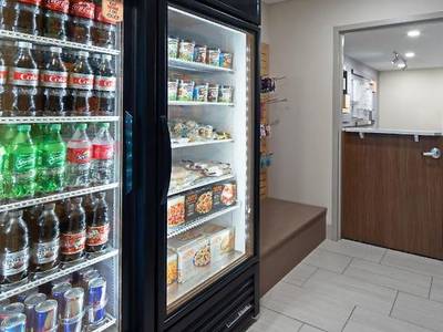 Holiday Inn Express & Suites Seattle-Sea-Tac Airport