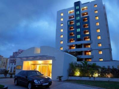 Royal Orchid Golden Suites