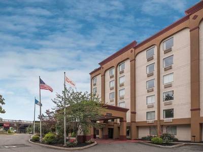 Red Roof Inn Hartford - New Britain