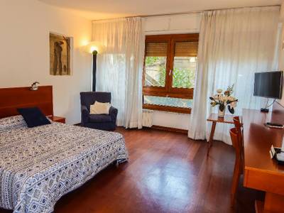 Marbela Apartments & Suites