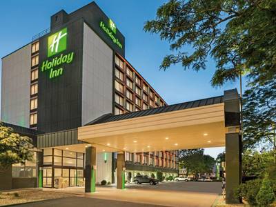 Holiday Inn Boston Bunker Hill Area Somerville