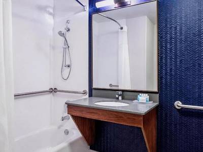 Fairfield Inn and Suites by Marriott Kelowna