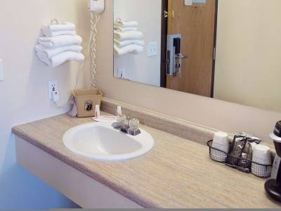 Super 8 Motel - Strathmore