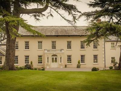 Roganstown Hotel & Country Club