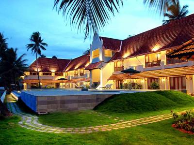 Lemon Tree Vembanad Lake Resort Kerala