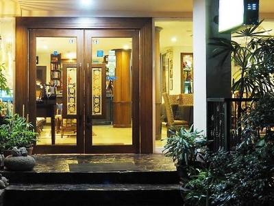 Baan Sukhumvit Soi 18