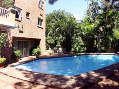 Villa Morra Suites Hotel