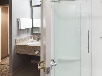 Courtyard Omaha Downtown/Old Market Area