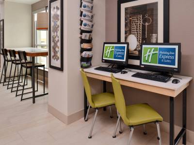 Holiday Inn Express & Suites Corpus Christi-N Padre Island