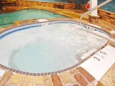 Comfort Suites Lake George