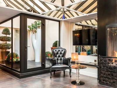 Hotel Louvre Saint-Honore 