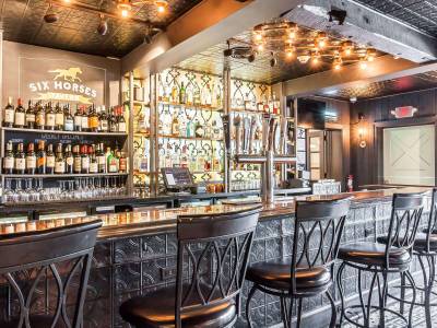 Aurora Inn Hotel & Conference Center