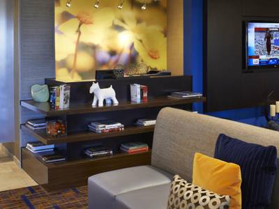 Courtyard Detroit Utica