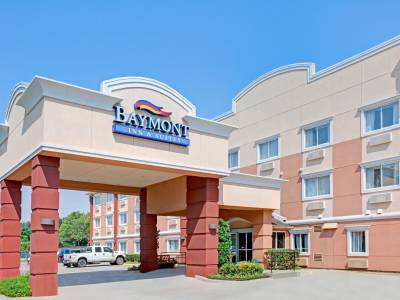 Baymont Inn and Suites Evansville East