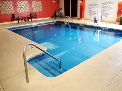 Holiday Inn Express Tifton