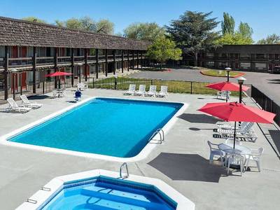 Days Inn Klamath Falls