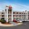 Econo Lodge Inn & Suites Airport