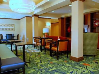 Fairfield Inn & Suites Columbia