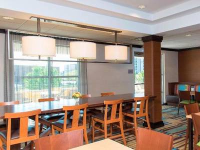 Fairfield Inn & Suites Omaha Downtown