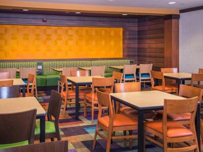 Fairfield Inn & Suites Williamsburg