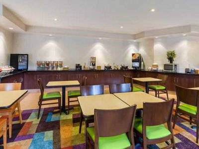 Fairfield Inn by Marriott Dallas Park Central