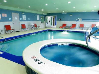 Holiday Inn Express Hotel & Suites Chattanooga - Hixson