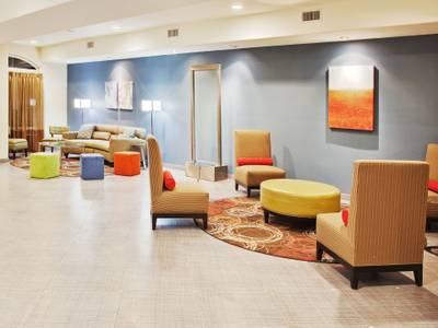 Holiday Inn Express & Suites Chowchilla - Yosemite Pk Area