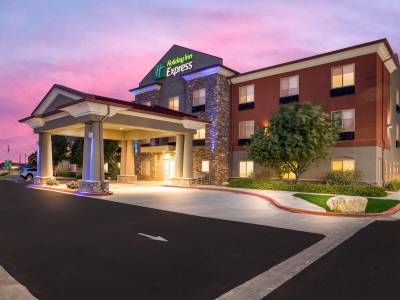 Holiday Inn Express Limon I-70 (Ex 359)