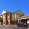 Holiday Inn Express Hotel & Suites Tulsa-Catoosa East I-44