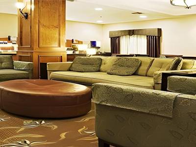 Holiday Inn Express Hotel & Suites Vernon College Area (Hwy 287)