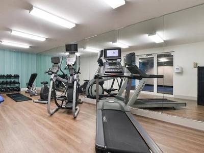 Holiday Inn Express Mystic