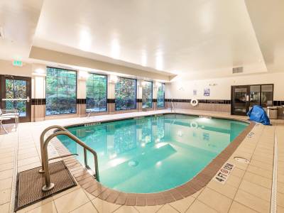 Staybridge Suites Charleston - Ashley Phosphate