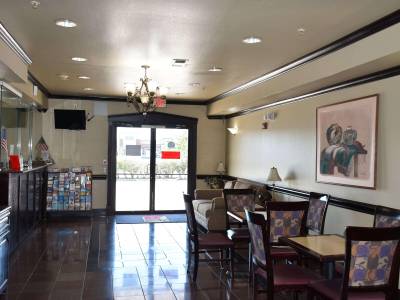 Super 8 Motel - Beaumont/I-10 S