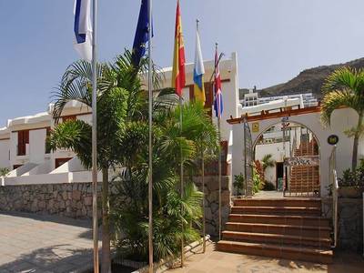 Apartamentos Montecarlo