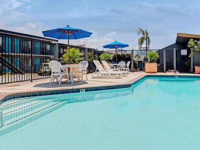 Travelodge at LAX Airport