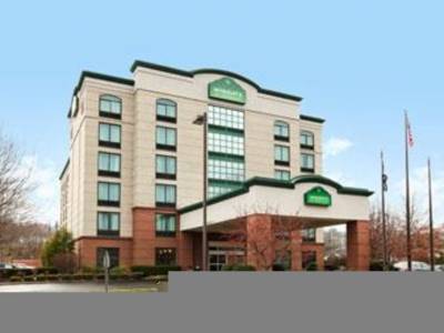 Wingate by Wyndham - Charleston