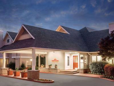 Hawthorn Suites by Wyndham St. Louis Westport Plaza