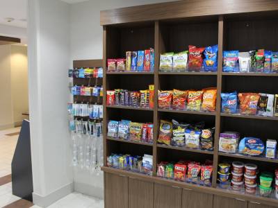 Holiday Inn Express & Suites Napa Valley - American Canyon