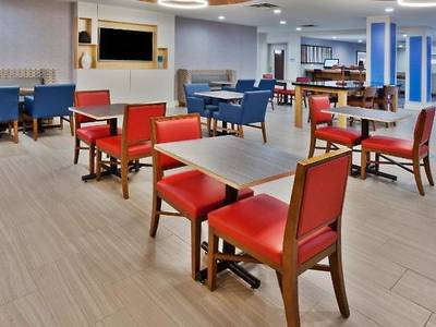 Holiday Inn Express Rome-East