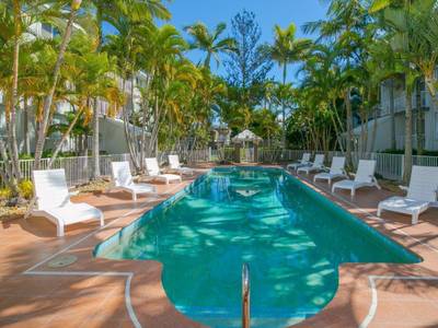 Bay Lodge Apartments