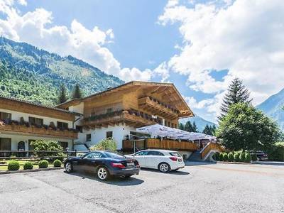 Künstleralm Hotel & Apartments