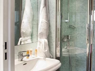 Cannes Croisette Prestige