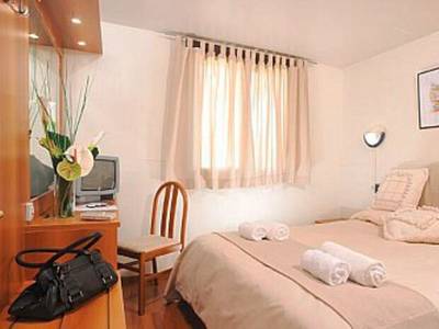 Happy Village & Camping