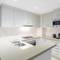 Meriton Suites Broadbeach