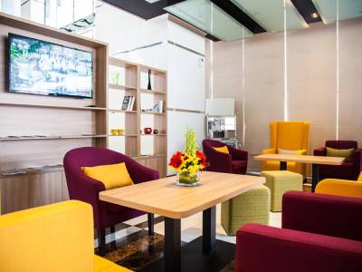 Park Inn Hotel Apartments Al Rigga