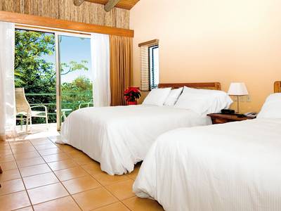 Si Como No Resort & Wildlife Refuge