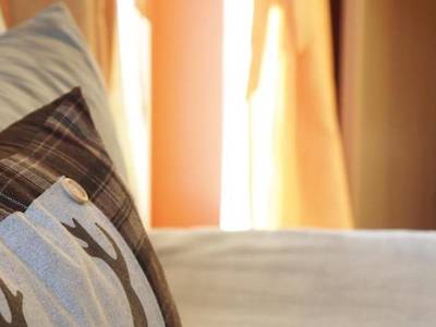 Rotes Ross Marktbergel